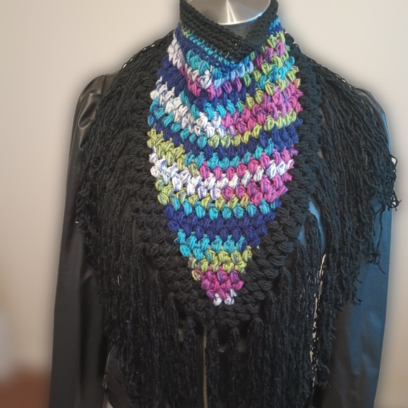 Fringe scarf - Picture 1 of 1